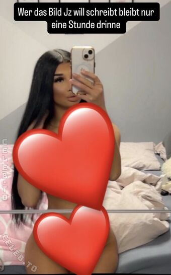 28.leyla Nøgen Lækager OnlyFans Foto 33