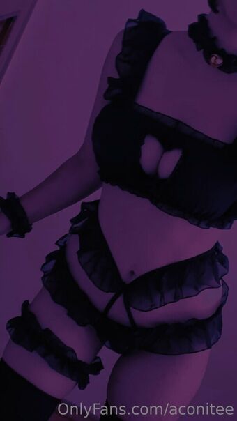 Aconite Nøgen Lækager OnlyFans Foto 32