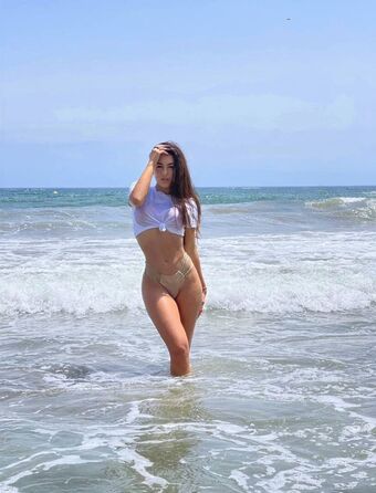 Adalline Nøgen Lækager OnlyFans Foto 12