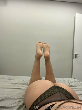 adorezee