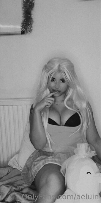 aeluin Nøgen Lækager OnlyFans Foto 11