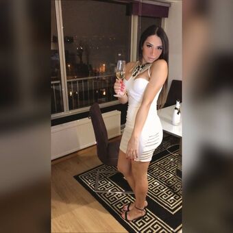 Agatha Onlyhot Nøgen Lækager OnlyFans Foto 1