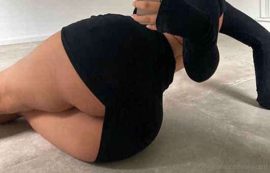 ajsicani Nøgen Lækager OnlyFans Foto 15