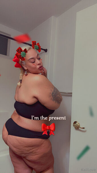 akiliahightower32