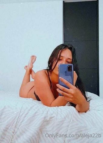 aleja22b Nøgen Lækager OnlyFans Foto 5
