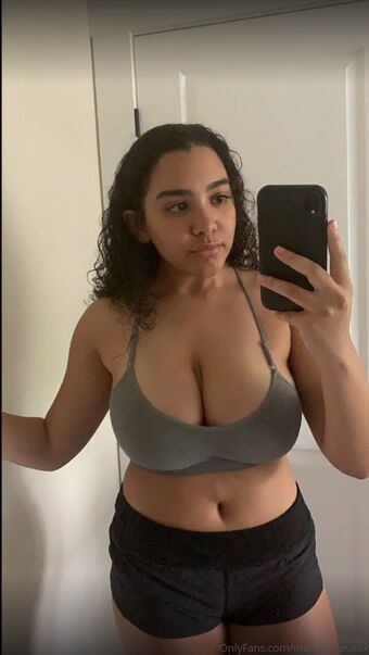 Alestryn Nøgen Lækager OnlyFans Foto 5