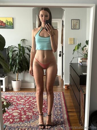 aliablackfree Nøgen Lækager OnlyFans Foto 6