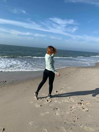 alineraspberry Nøgen Lækager OnlyFans Foto 6