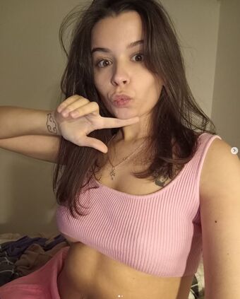 Alisa Nøgen Lækager OnlyFans Foto 21