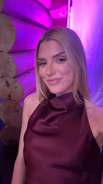 Alissa Violet