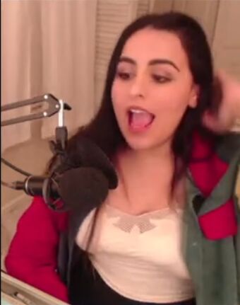 Alliebeemac