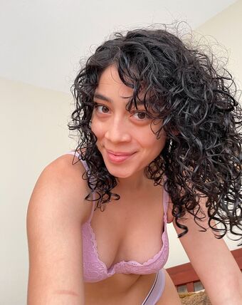 Alluringliyah Nøgen Lækager OnlyFans Foto 41
