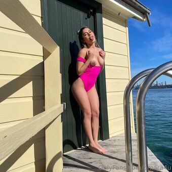 amara4u Nøgen Lækager OnlyFans Foto 8
