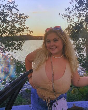 Amberly Nøgen Lækager OnlyFans Foto 8