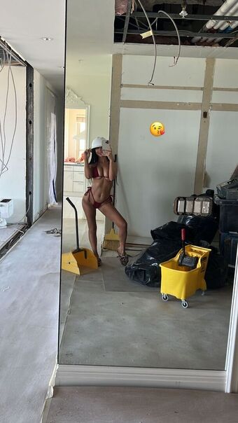 Amberscholl Nøgen Lækager OnlyFans Foto 1