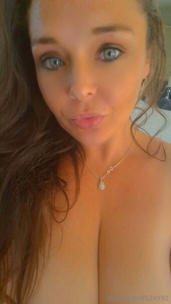 amyrights3xy92