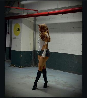 Anda Tohatan Nøgen Lækager OnlyFans Foto 17