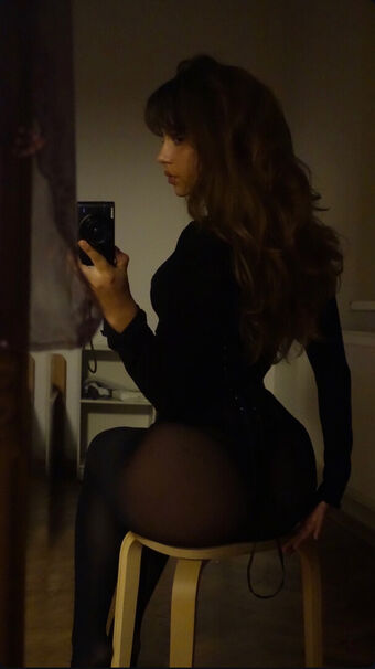 Anda Tohatan Nøgen Lækager OnlyFans Foto 21