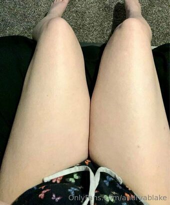 andryablake Nøgen Lækager OnlyFans Foto 4