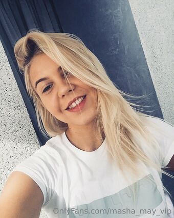 angela.smith