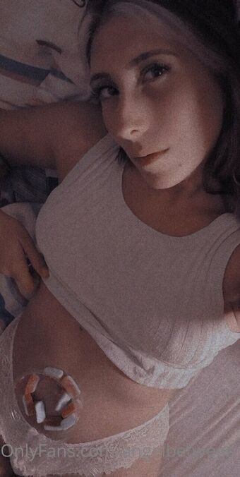 angelbetween Nøgen Lækager OnlyFans Foto 2