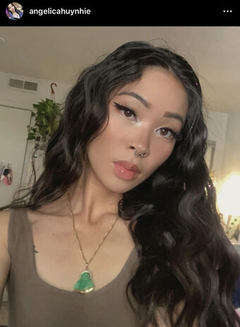 angelicahuynhie Nøgen Lækager OnlyFans Foto 1