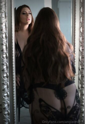 angieohlala Nøgen Lækager OnlyFans Foto 11