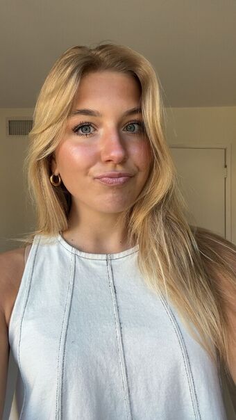 Aniela Leon Nøgen Lækager OnlyFans Foto 232