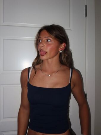 Anna Frey Nøgen Lækager OnlyFans Foto 4