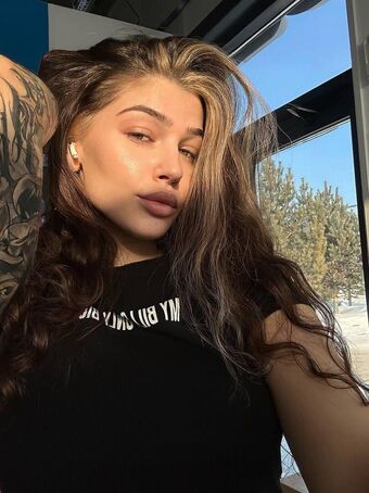 anna_six