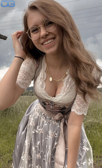 annakauer Nøgen Lækager OnlyFans Foto 4