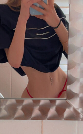 annibu Nøgen Lækager OnlyFans Foto 2