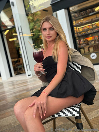 anniya Nøgen Lækager OnlyFans Foto 14