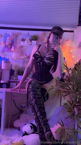 arcaneabbey Nøgen Lækager OnlyFans Foto 23