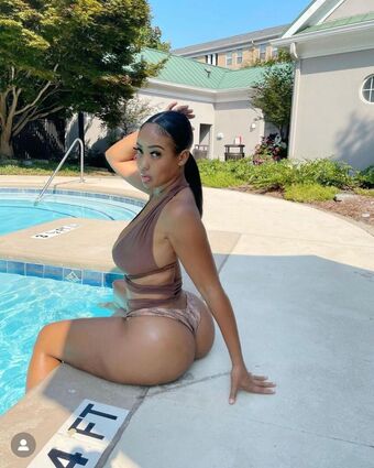 ariees Nøgen Lækager OnlyFans Foto 12