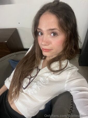 ariellesutton Nøgen Lækager OnlyFans Foto 10