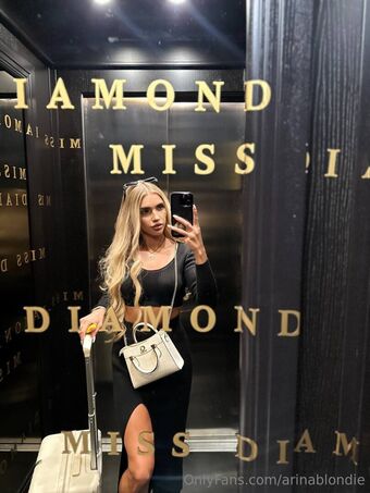 arinablondie Nøgen Lækager OnlyFans Foto 21