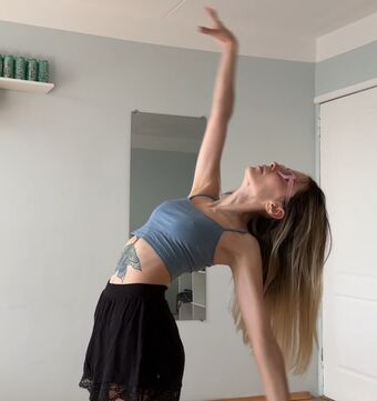 arinatelo Nøgen Lækager OnlyFans Foto 21