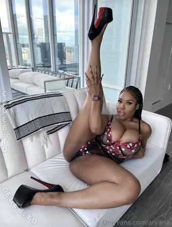 Aryana Nøgen Lækager OnlyFans Foto 313