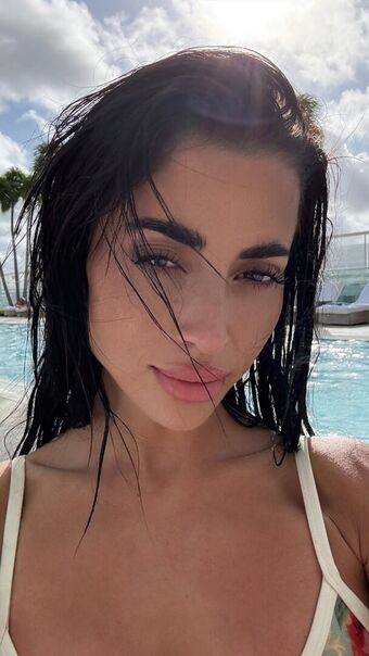 Asena Neuhoff Nøgen Lækager OnlyFans Foto 4