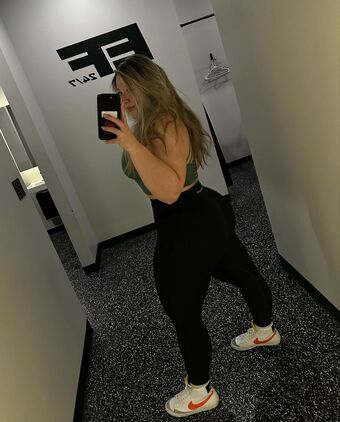 Ashlene Nøgen Lækager OnlyFans Foto 6