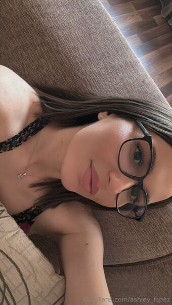 Ashley_Lopez
