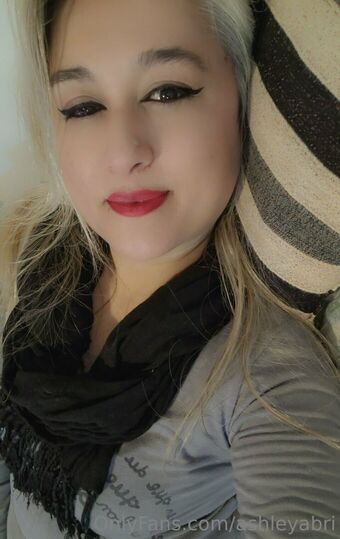 ashleyabri Nøgen Lækager OnlyFans Foto 14
