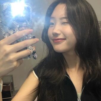 예빈 asmr Nøgen Lækager OnlyFans Foto 5