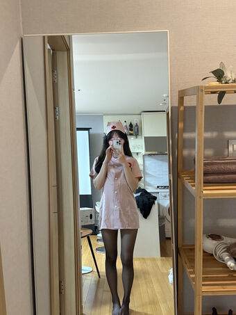 예빈 asmr Nøgen Lækager OnlyFans Foto 7