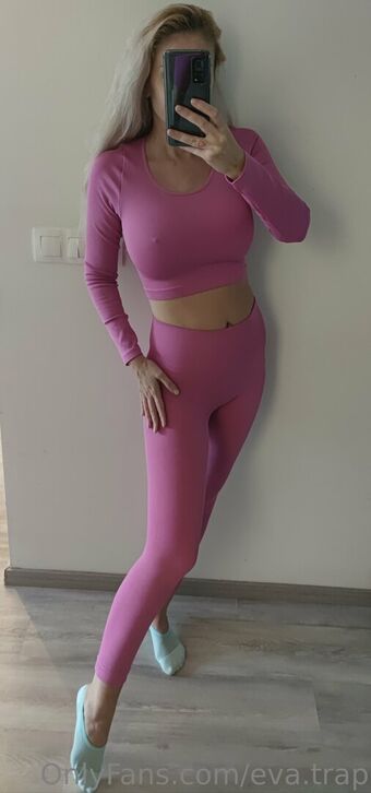 asstini Nøgen Lækager OnlyFans Foto 12