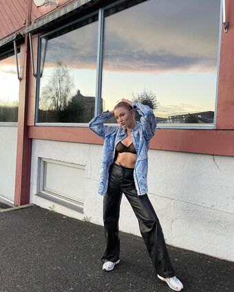 Astrid S