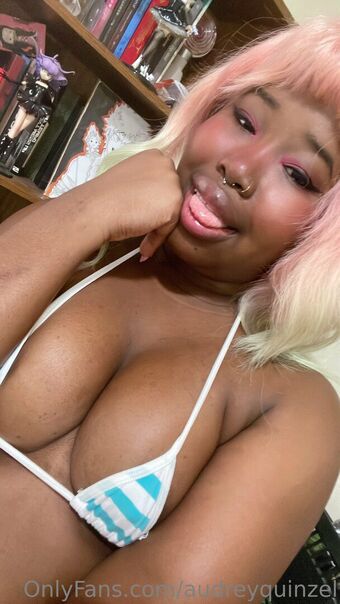 Audreyquinzel Nøgen Lækager OnlyFans Foto 29