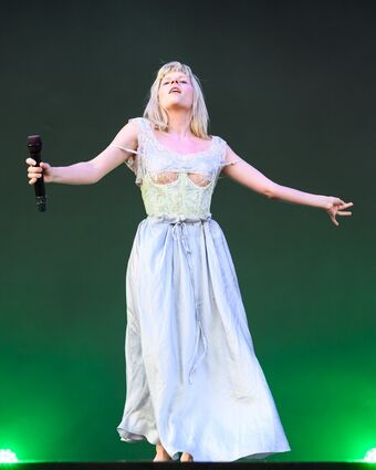 Aurora Aksnes