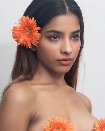 Aurora Sinclair